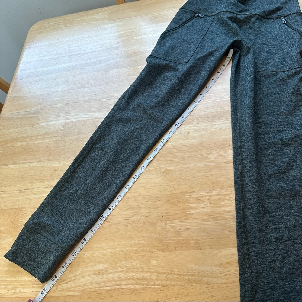 Offline By Aerie The Hugger Legging Hi-Rise Dark Gray Size M Medium Pockets - Picture 7 of 9